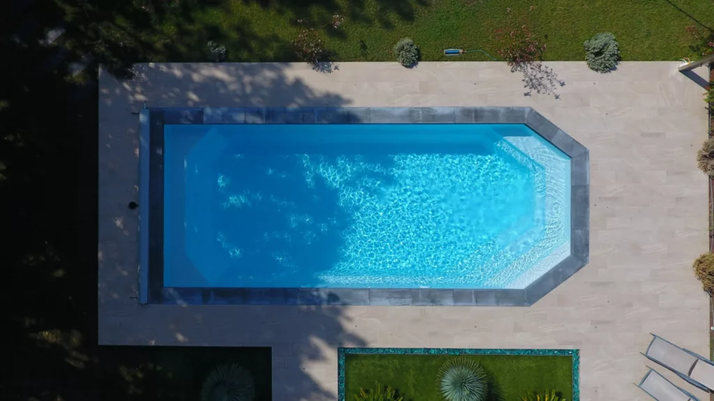 Alliance 17 Piscine La Rochelle Tanzanite 8 Blanche Picot La Beaume 5